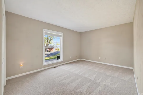 $240,000 | 3302 South Commons Drive, Bloomington, IN 47401