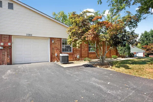 $240,000 | 3302 South Commons Drive, Bloomington, IN 47401