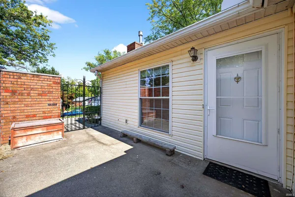 $240,000 | 3302 South Commons Drive, Bloomington, IN 47401