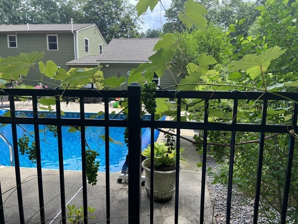 27 Johnson Road Sutton, MA 01590 - Photo 26 of 28