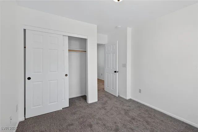 $589,990 | 70 Blaven Drive, Henderson, NV 89002