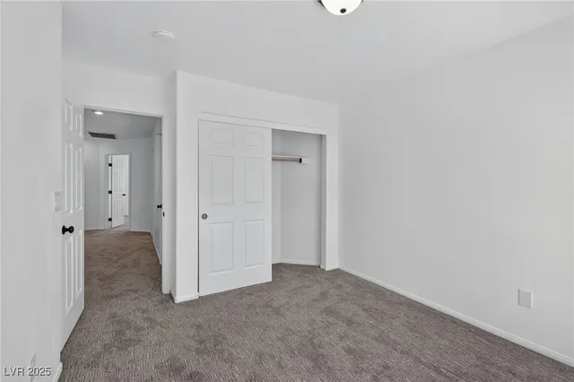 $589,990 | 70 Blaven Drive, Henderson, NV 89002