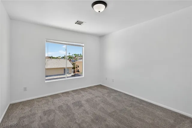 $589,990 | 70 Blaven Drive, Henderson, NV 89002