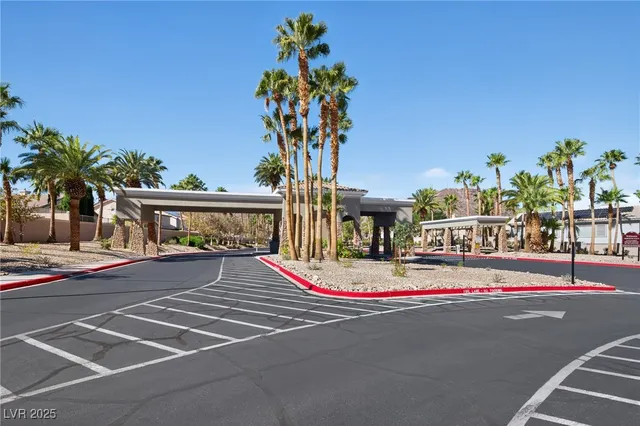 $589,990 | 70 Blaven Drive, Henderson, NV 89002