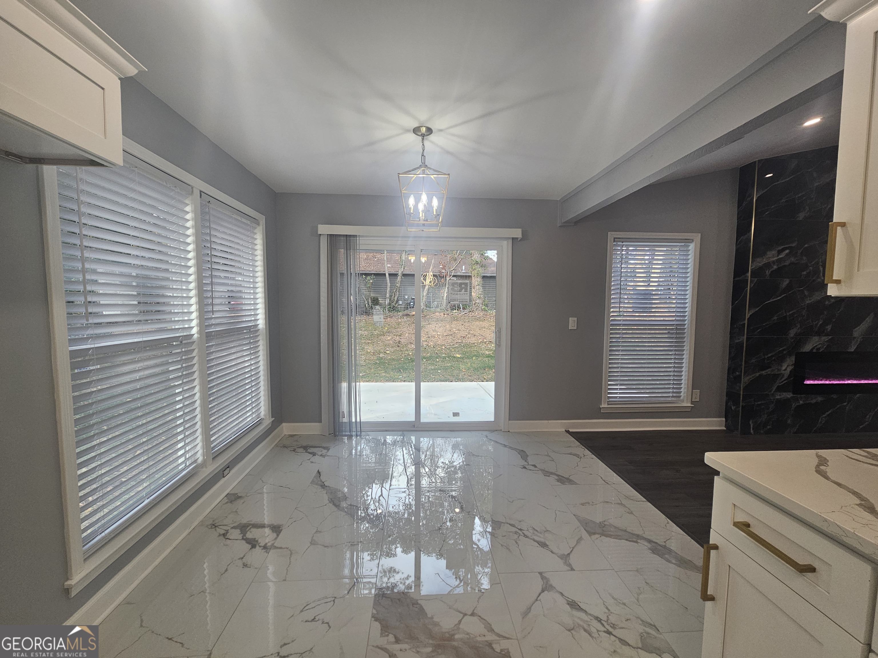 391 Park Ridge Circle Riverdale, GA 30274 - Photo 23 of 42 a view of a kitchen with a sink and dishwasher kitchen view