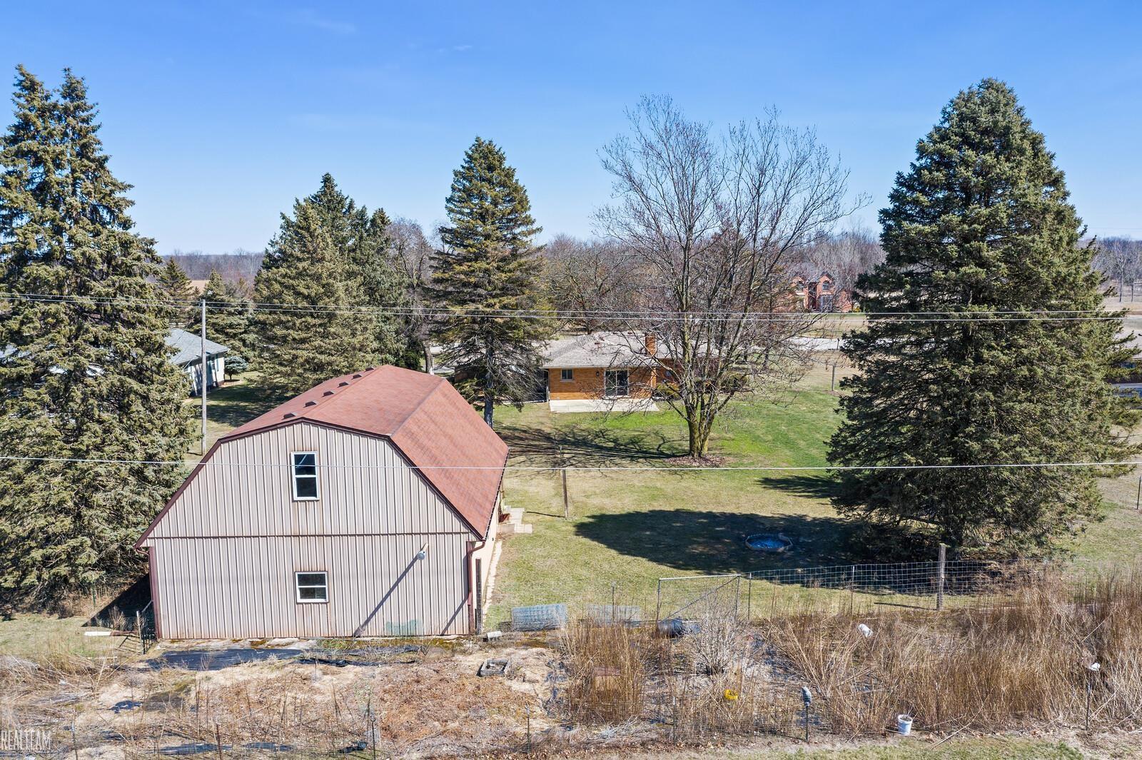 56301 Omo Road Macomb, MI 48042 - Photo 34 of 47 50104667-33.JPG