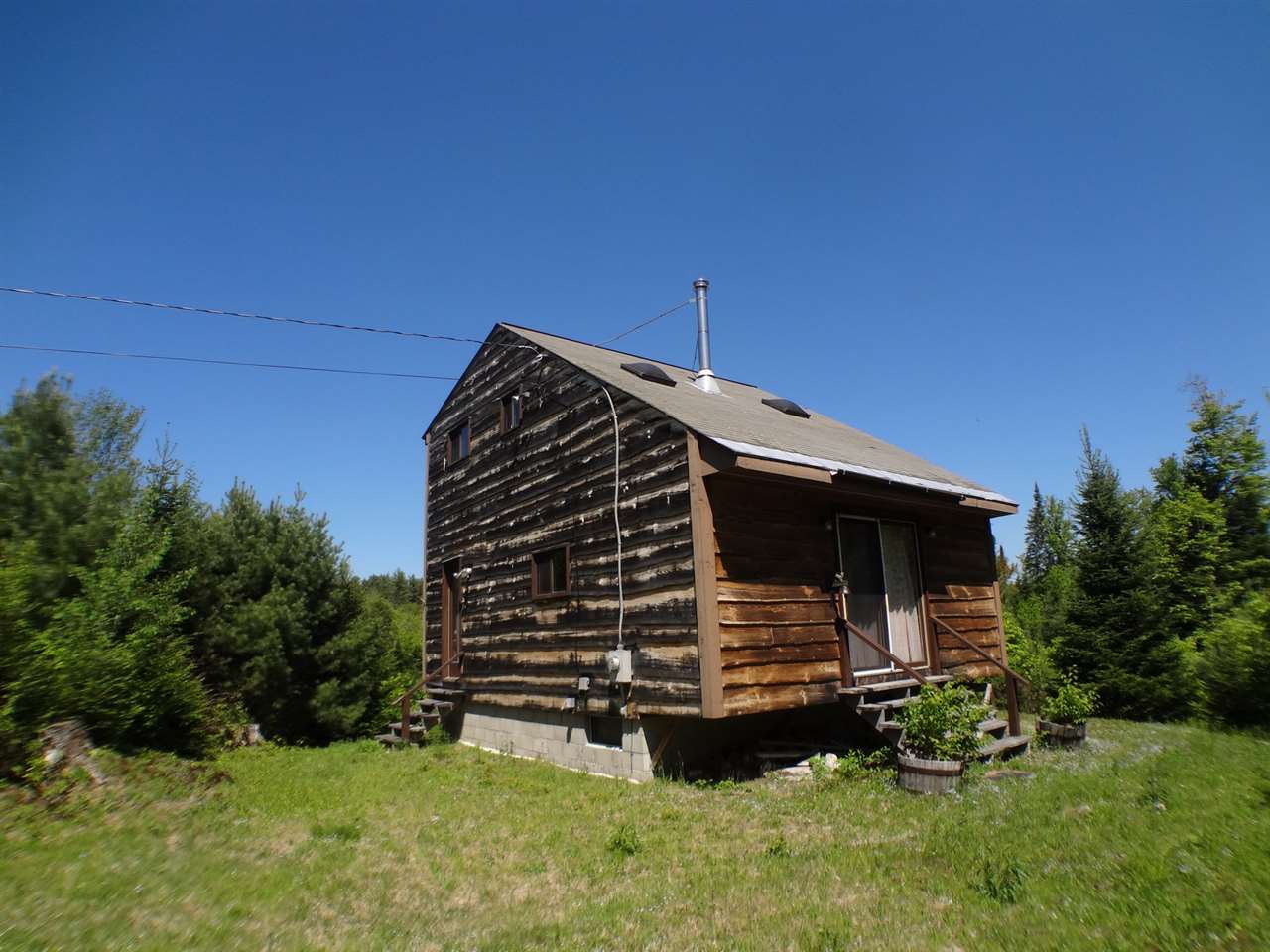 47 Briggs Road Dalton, NH 03598 - Photo 2 of 18