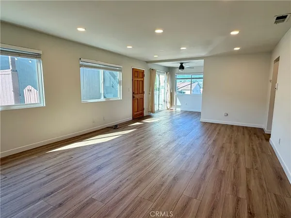 $2,800 | 1114 West 163rd Street, Unit 6, Gardena, CA 90247