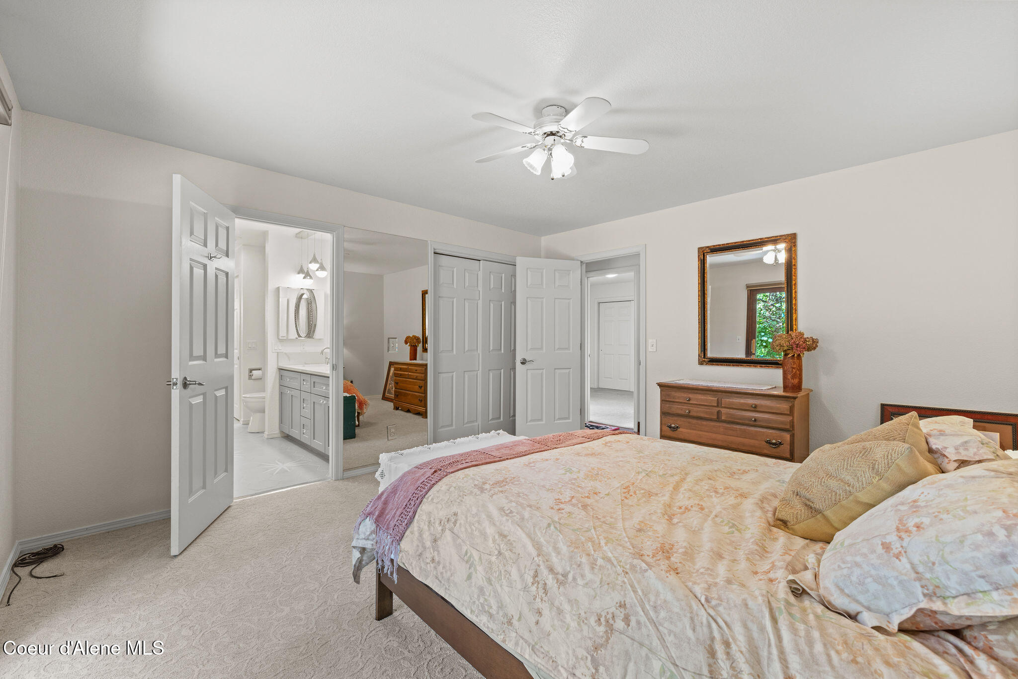 3529 East Mountain View Road Post Falls, ID 83854 - Photo 12 of 32 Primary Suite