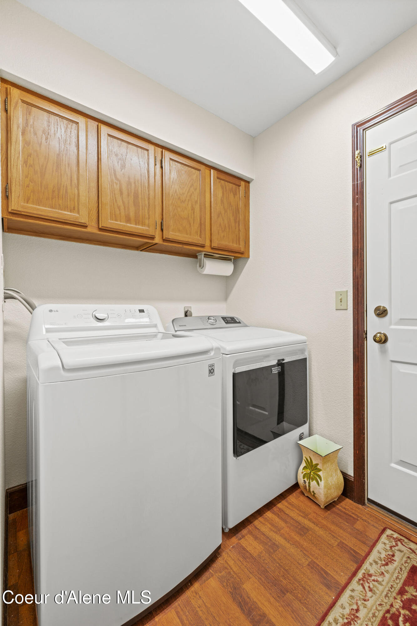 3529 East Mountain View Road Post Falls, ID 83854 - Photo 18 of 32 Laundry
