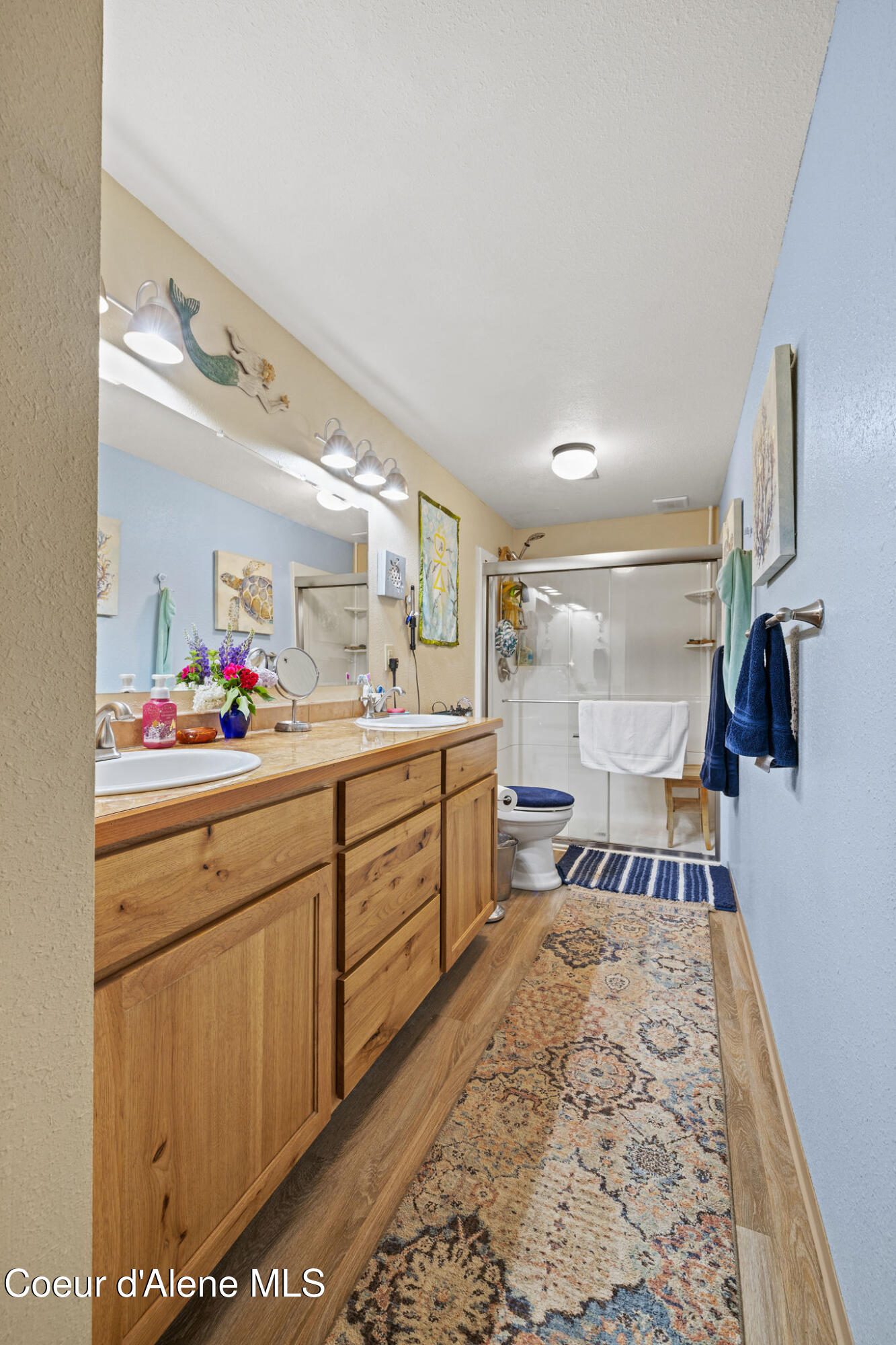 3529 East Mountain View Road Post Falls, ID 83854 - Photo 24 of 32 Downstairs full bath