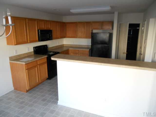 4250 Dalcross Road Raleigh, NC 27610 - Photo 5 of 10