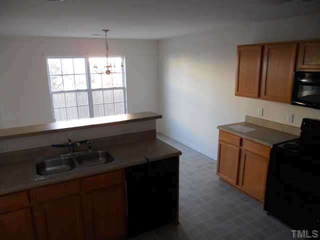 4250 Dalcross Road Raleigh, NC 27610 - Photo 6 of 10