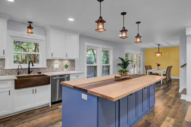 $899,000 | 4429 Francis Yonge Way, Hollywood, SC 29449