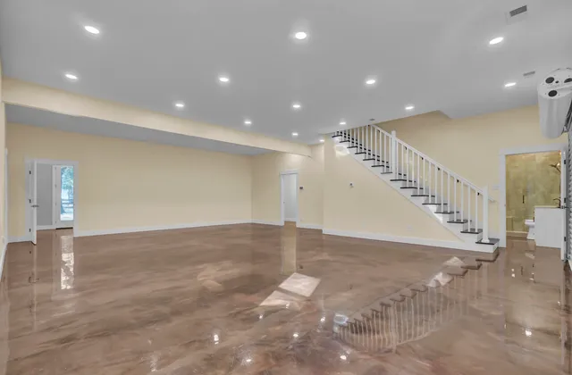 $899,000 | 4429 Francis Yonge Way, Hollywood, SC 29449