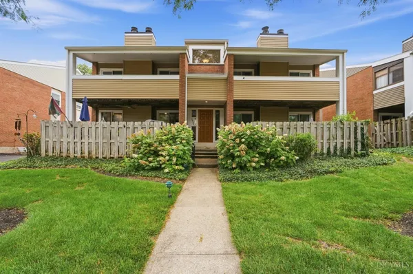 $415,000 | 3429 Traskwood Circle, Unit A, Cincinnati, OH 45208