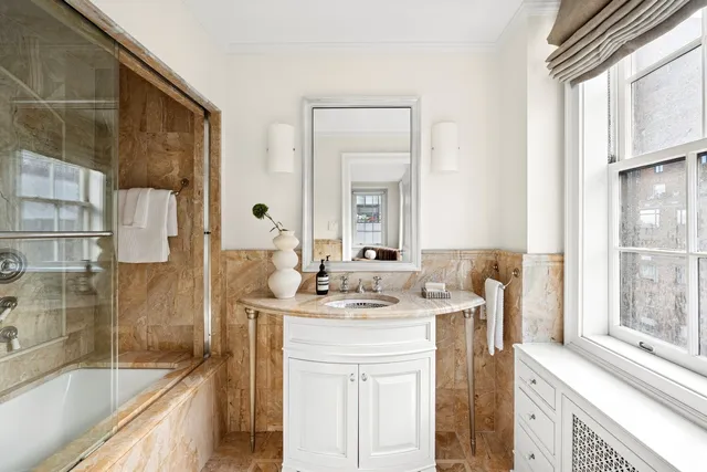 $3,995,000 | 447 East 57th Street, Unit 14 | Sutton Place