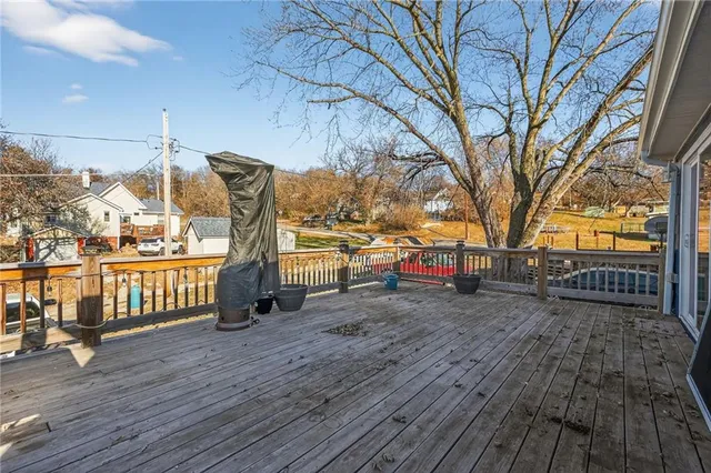 $249,900 | 1525 4th Avenue, St. Joseph, MO 64505