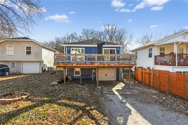 $249,900 | 1525 4th Avenue, St. Joseph, MO 64505