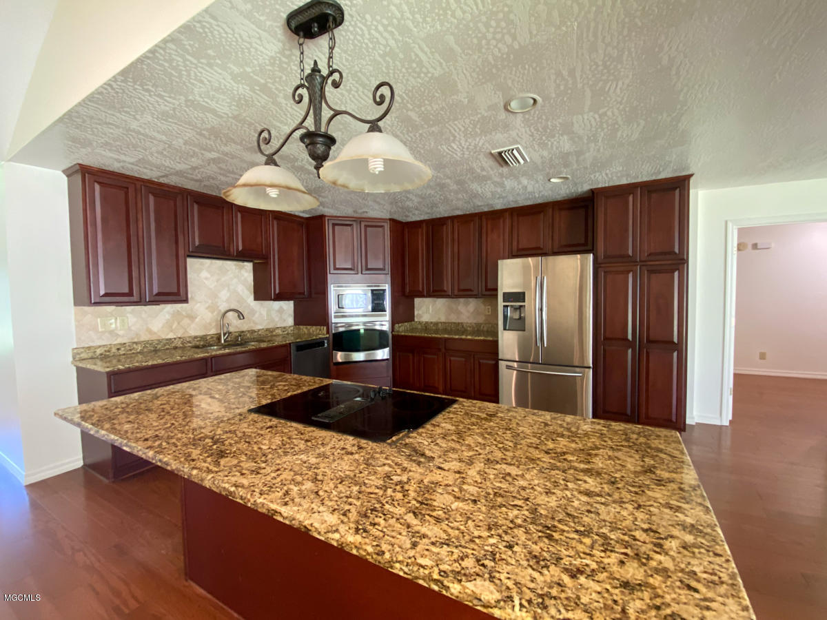 159 Steve Williams Road Lucedale, MS 39452 - Photo 4 of 38 IMG_5774