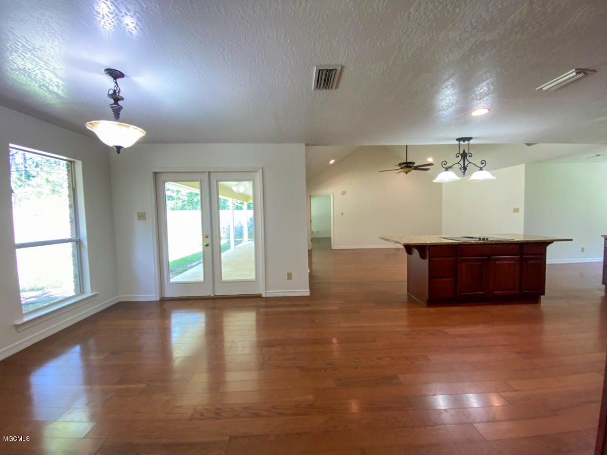 159 Steve Williams Road Lucedale, MS 39452 - Photo 7 of 38 IMG_1246