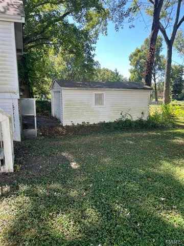 $68,950 | 141 South Barat Avenue, St. Louis, MO 63135