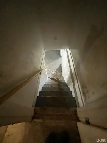 $68,950 | 141 South Barat Avenue, St. Louis, MO 63135