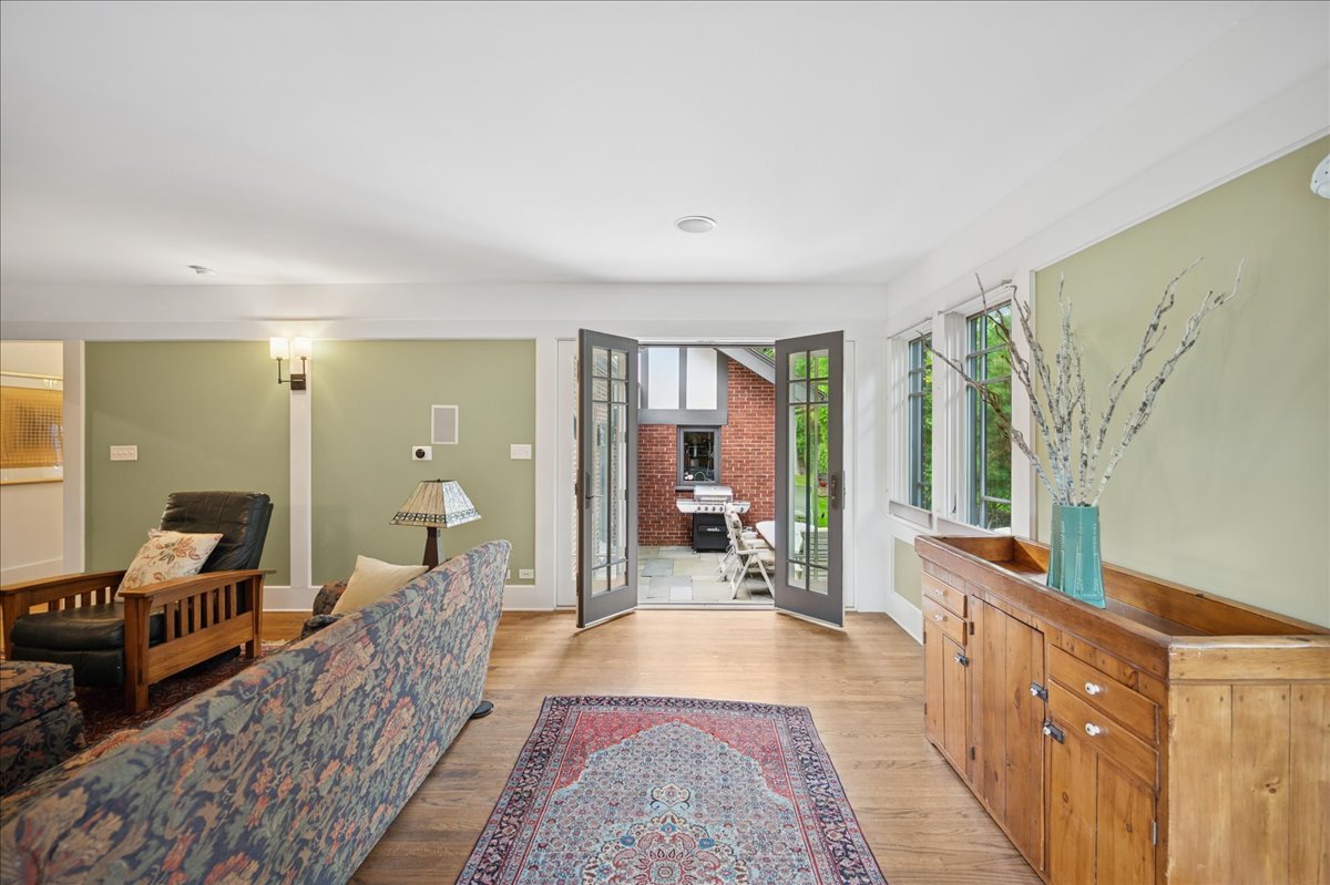 100 Old Green Bay Road Winnetka, IL 60093 - Photo 14 of 60