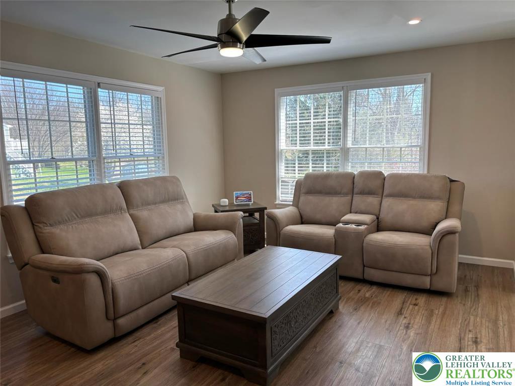 3406 South Ruch Street Whitehall, PA 18052 - Photo 14 of 35