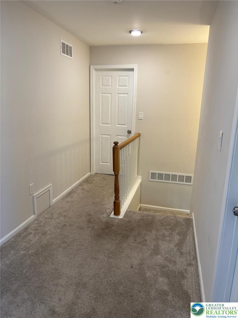 3406 South Ruch Street Whitehall, PA 18052 - Photo 24 of 35