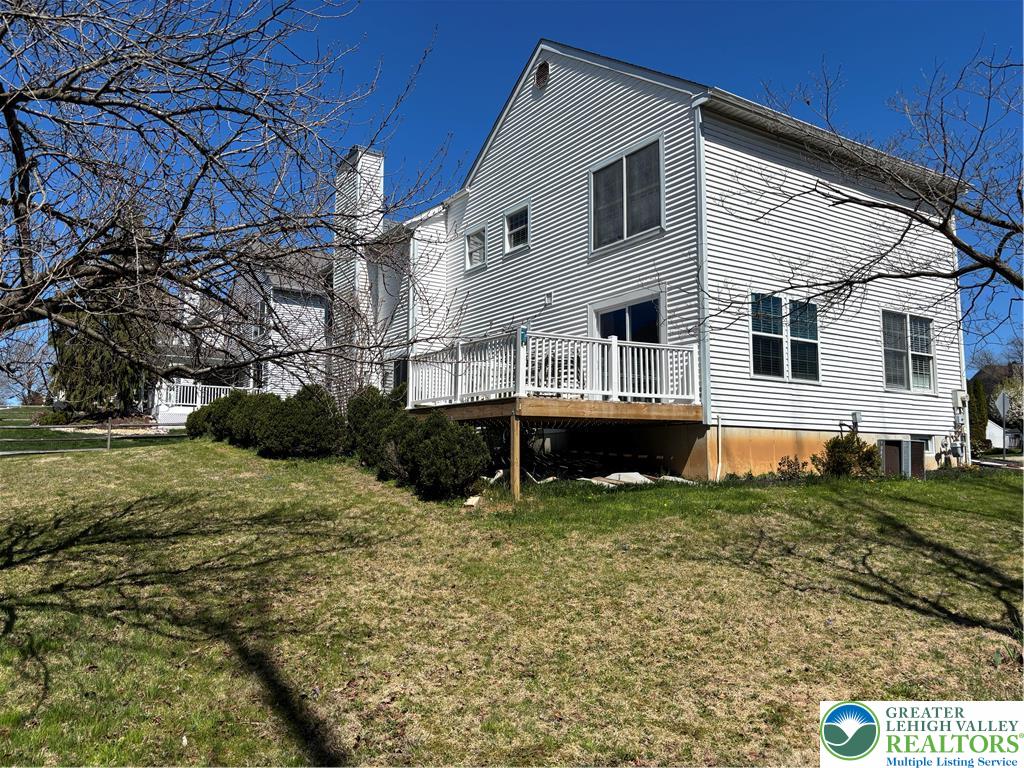 3406 South Ruch Street Whitehall, PA 18052 - Photo 5 of 35