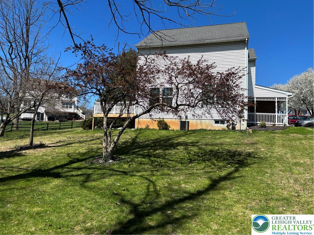 3406 South Ruch Street Whitehall, PA 18052 - Photo 6 of 35