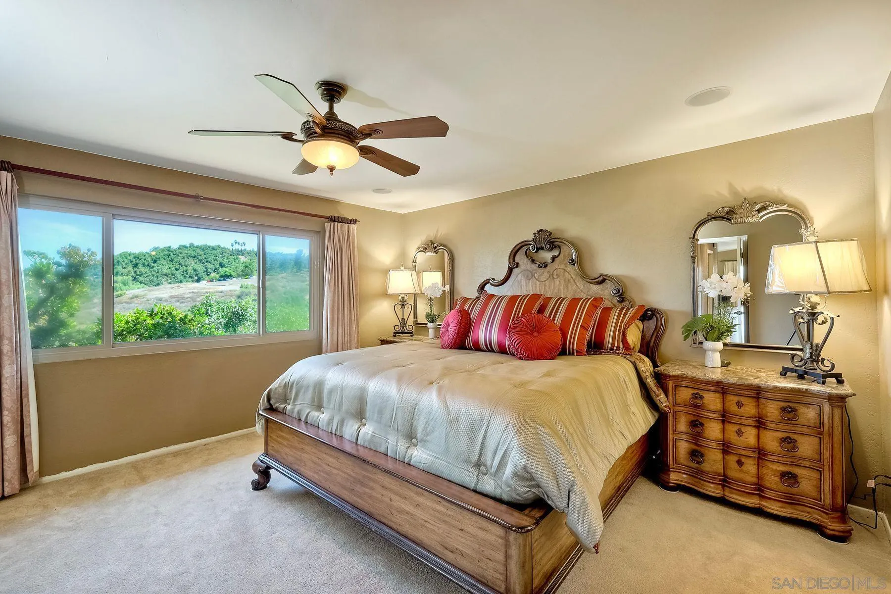 1070 El Paseo Vista, CA 92084 - Photo 17 of 34