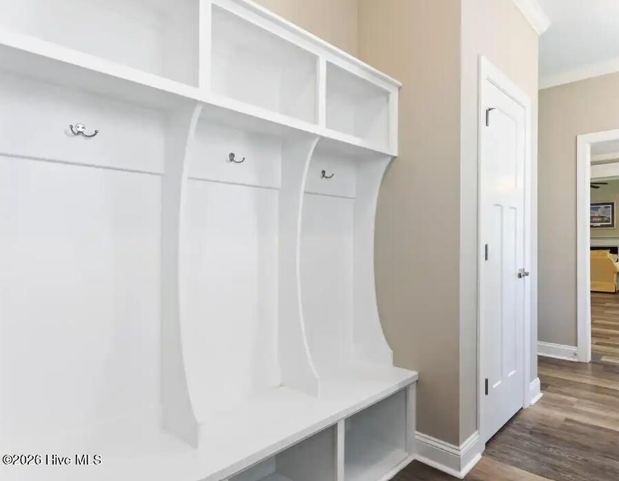 599 West Craftsman Way Hampstead, NC 28443 - Photo 10 of 29 mudroom2