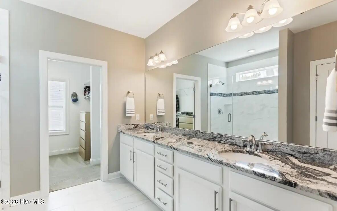 599 West Craftsman Way Hampstead, NC 28443 - Photo 16 of 29 masterbath