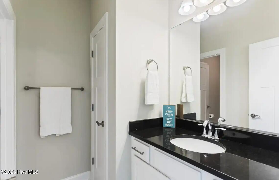 599 West Craftsman Way Hampstead, NC 28443 - Photo 23 of 29 Jack and Jill Bath