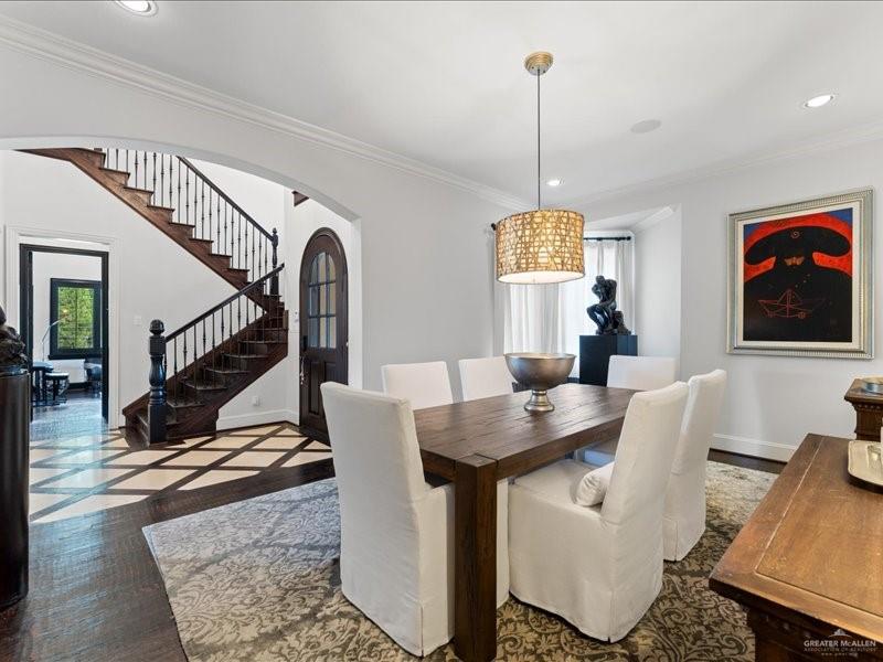 7 Ivy Castle Court Spring, TX 77382 - Photo 9 of 45 a view of a dining room with furniture