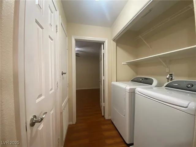 $1,425 | 1513 Lake Placid Terrace, Unit 220, Henderson, NV 89014