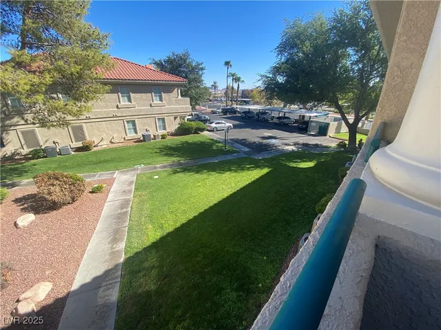 $1,425 | 1513 Lake Placid Terrace, Unit 220, Henderson, NV 89014