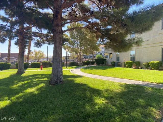 $1,425 | 1513 Lake Placid Terrace, Unit 220, Henderson, NV 89014