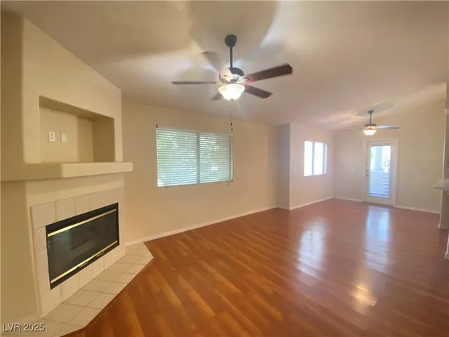 $1,425 | 1513 Lake Placid Terrace, Unit 220, Henderson, NV 89014