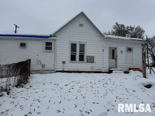$25,000 | 305 North Fulton Street, Payson, IL 62360
