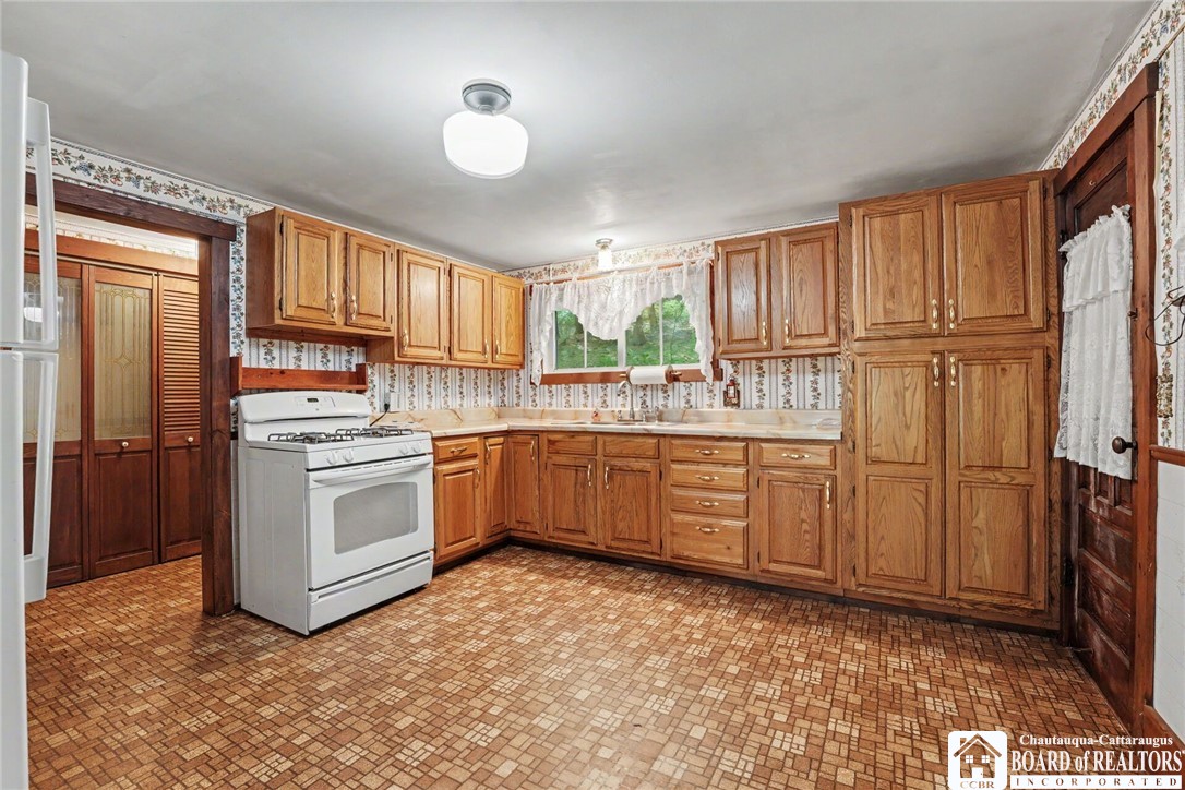 8765 Coon Hollow Road Genesee, NY 14770 - Photo 13 of 33