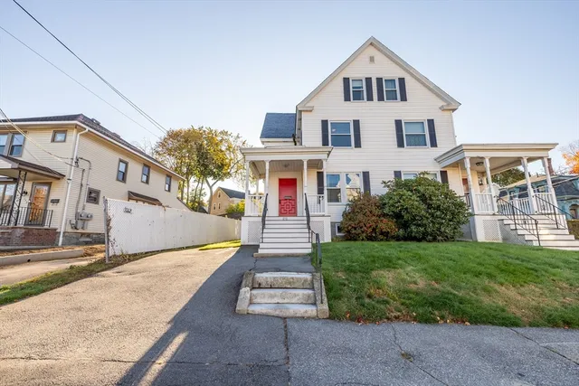$3,750 | 151 Methuen Street, Unit 151, Lowell, MA 01850