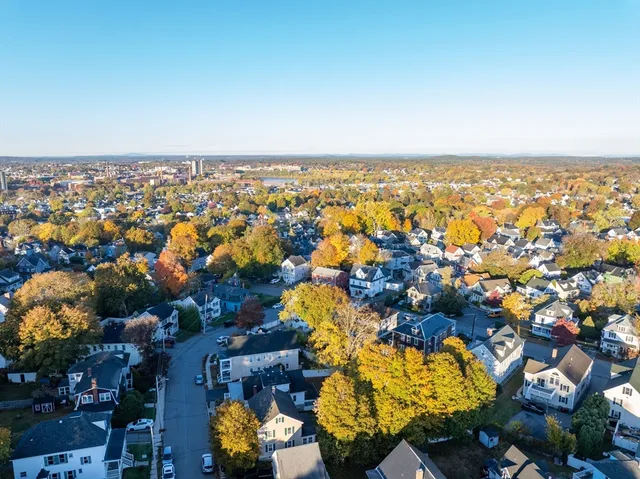 $3,750 | 151 Methuen Street, Unit 151, Lowell, MA 01850