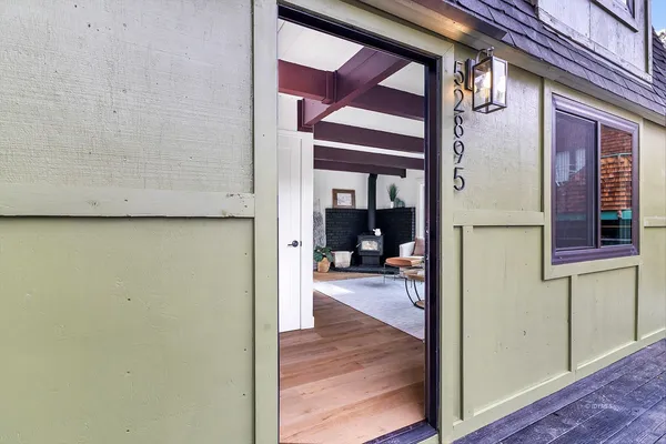 a view of a living room