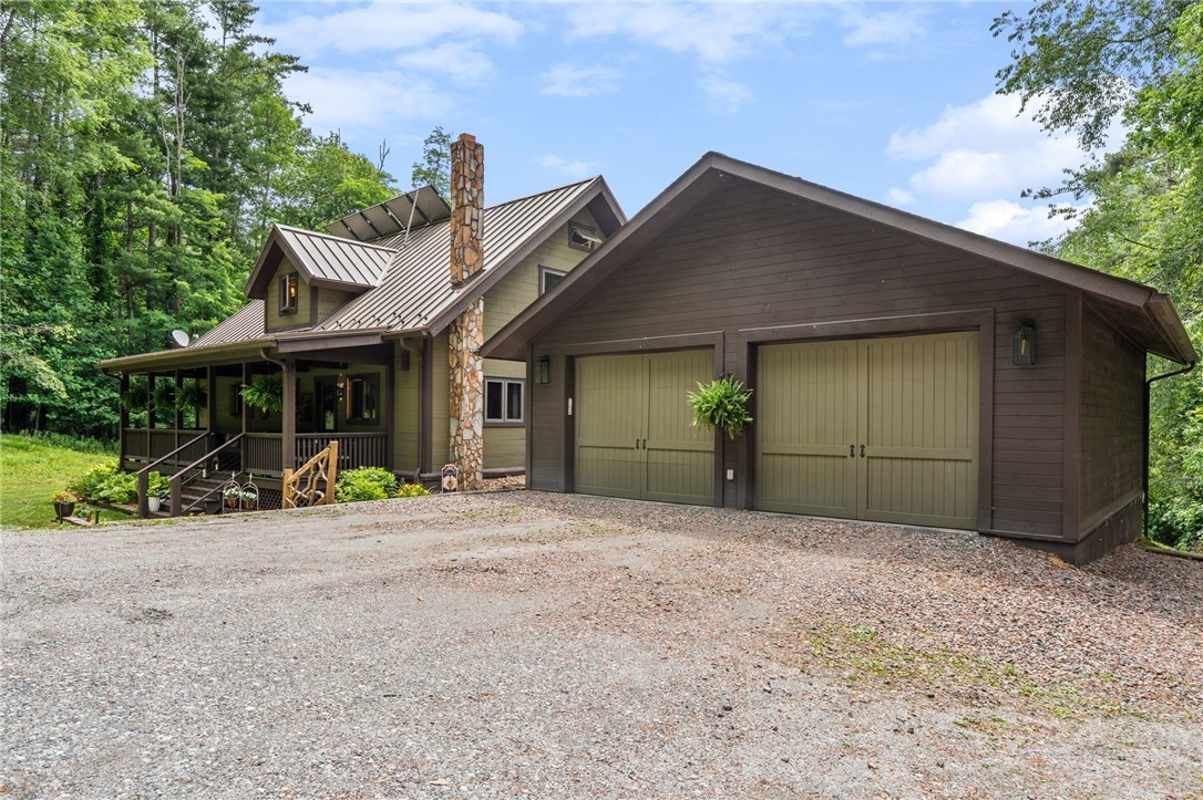 316 Sally Street Boone, NC 28607 - Photo 3 of 50