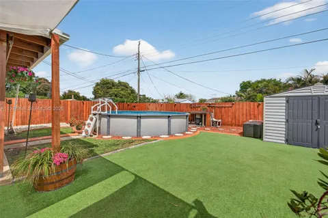 $450,000 | 731 North 69th Avenue, Hollywood, FL 33024