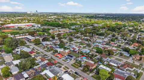 $450,000 | 731 North 69th Avenue, Hollywood, FL 33024