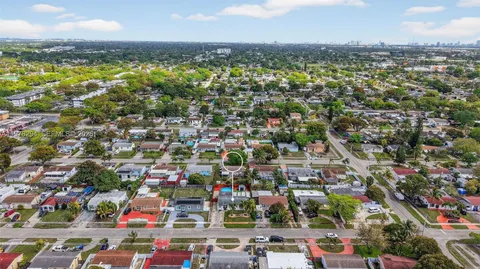 $450,000 | 731 North 69th Avenue, Hollywood, FL 33024